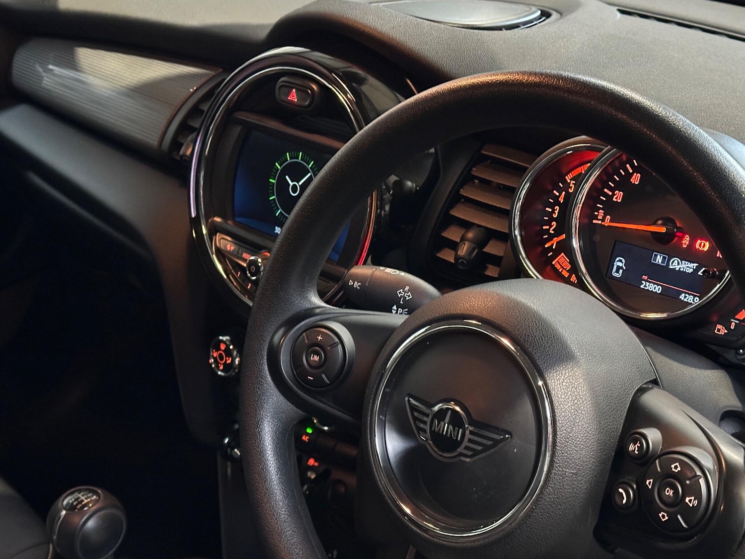 Used MINI Hatch 2018 for sale - 76408772: Photo 24