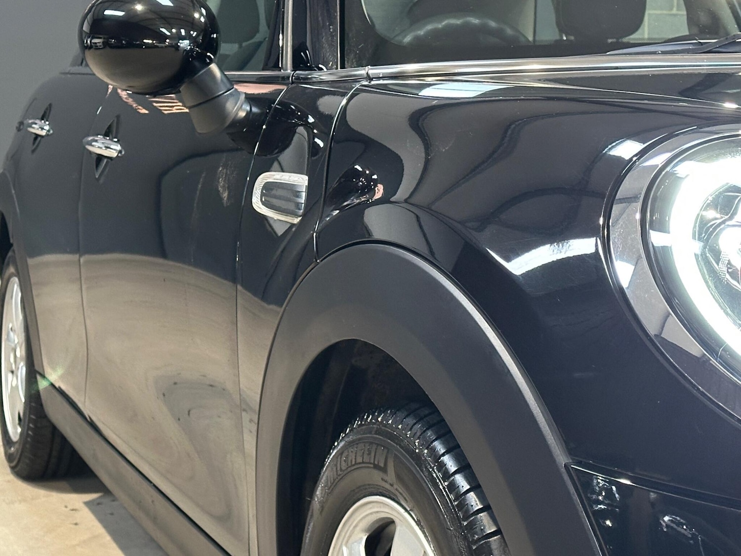 Used MINI Hatch 2018 for sale - 76408772: Photo 38