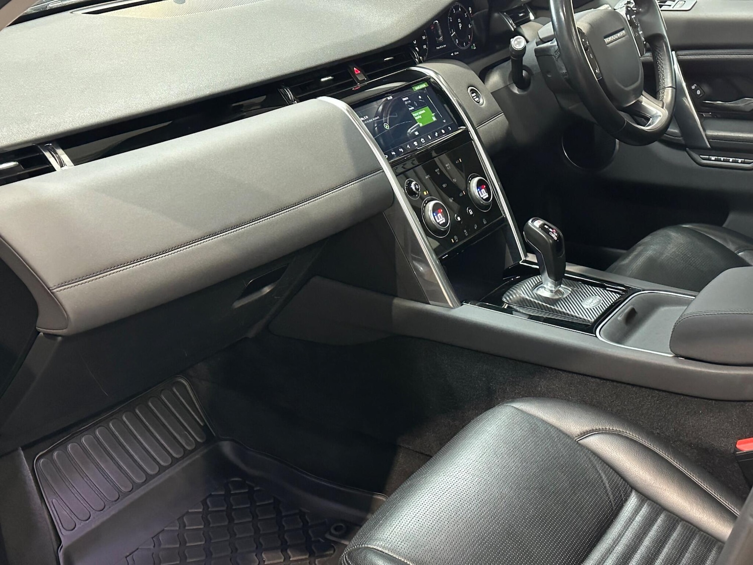 Used Land Rover Discovery Sport 2020 for sale - 76013029: Photo 17