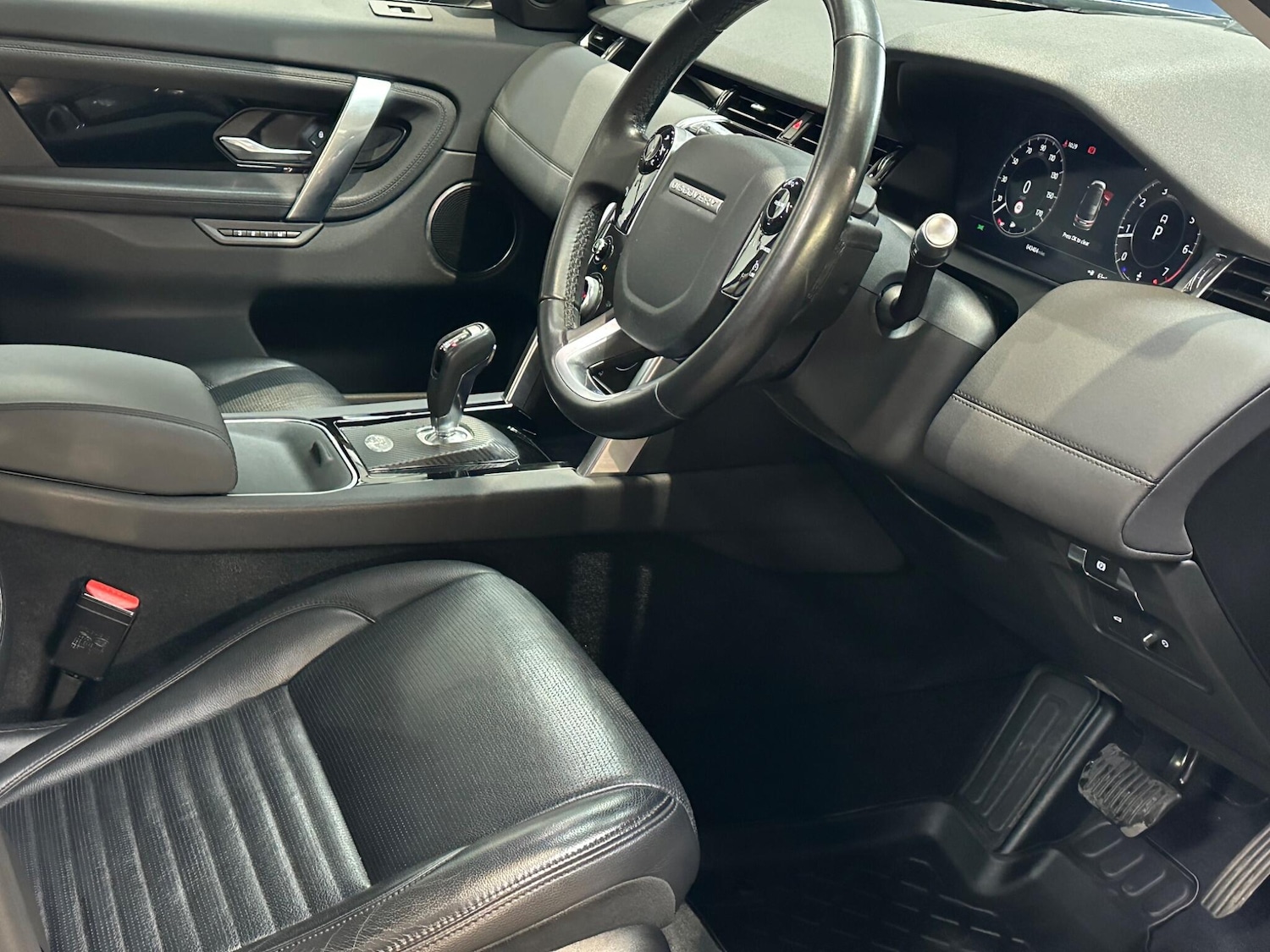 Used Land Rover Discovery Sport 2020 for sale - 76013029: Photo 19