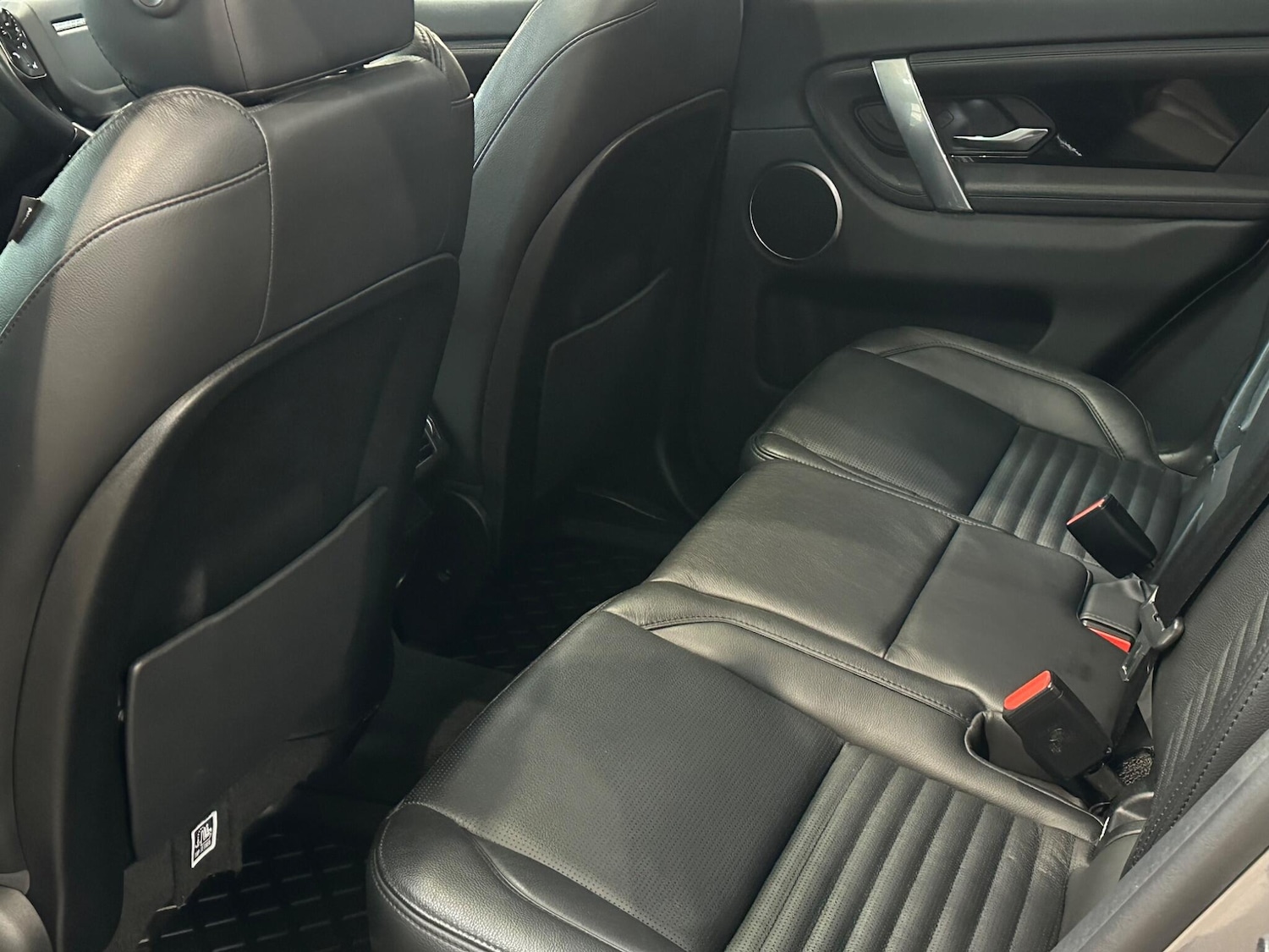 Used Land Rover Discovery Sport 2020 for sale - 76013029: Photo 21