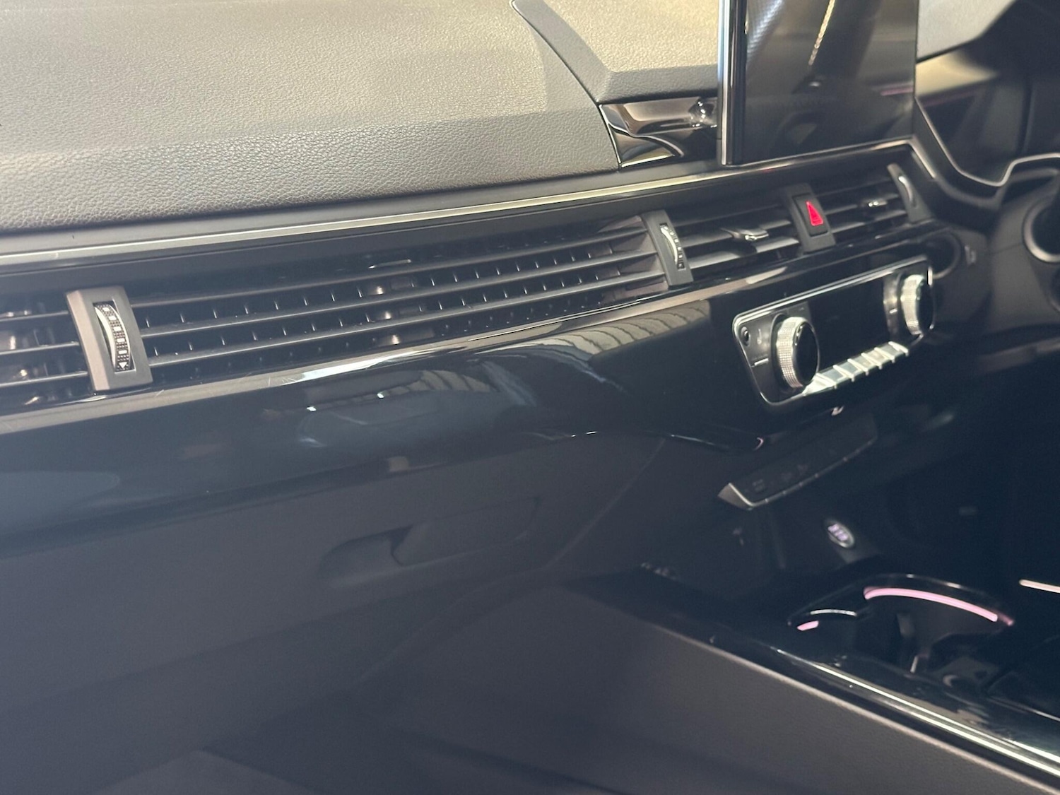 Used Audi A4 2020 for sale - 78063121: Photo 11