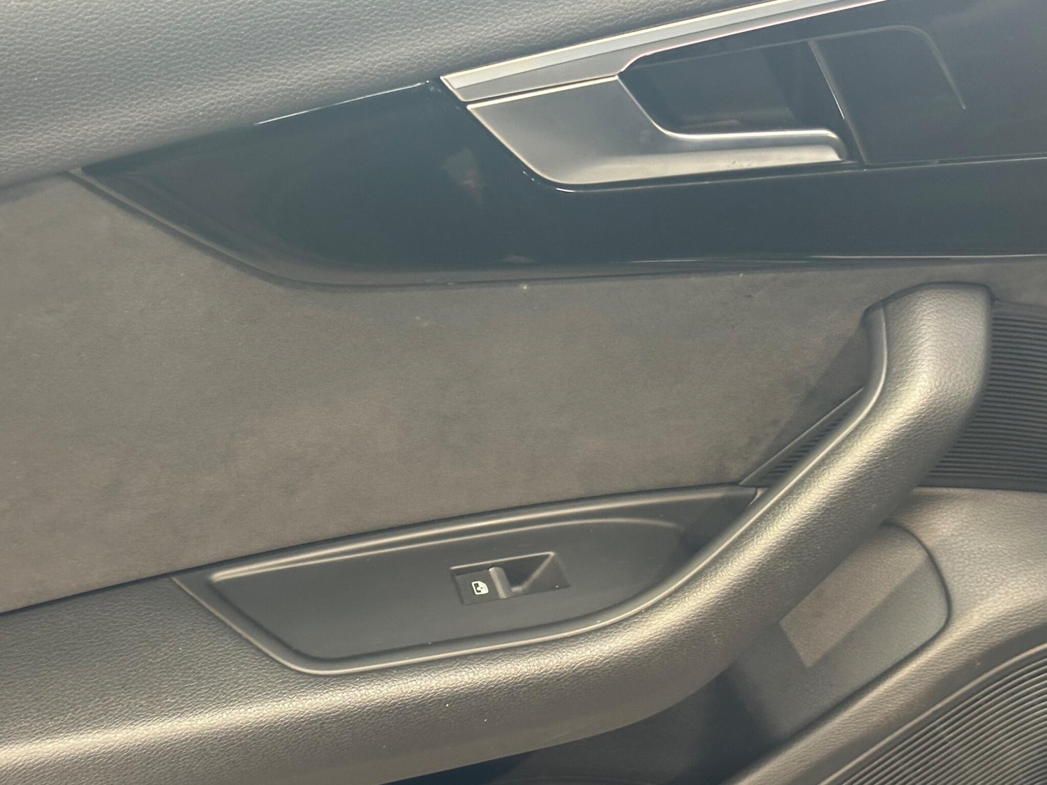 Used Audi A4 2020 for sale - 78063121: Photo 19