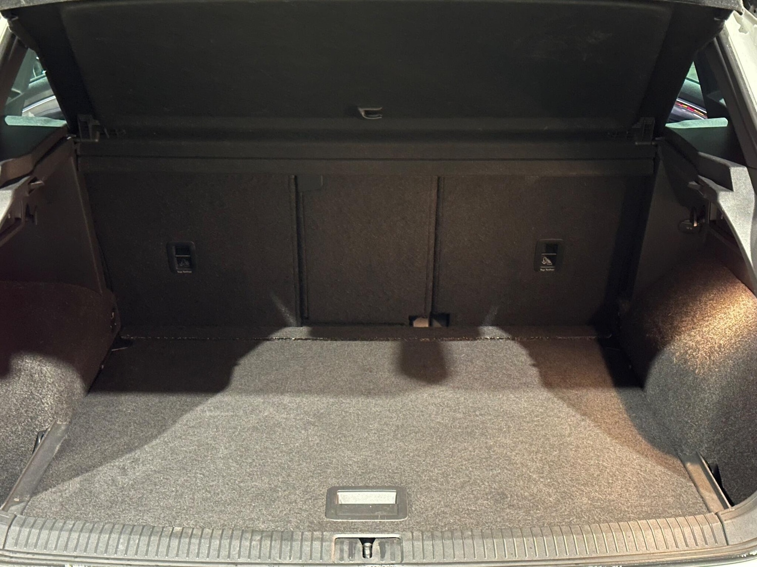 Used Volkswagen Tiguan 2018 for sale - 77028999: Photo 32