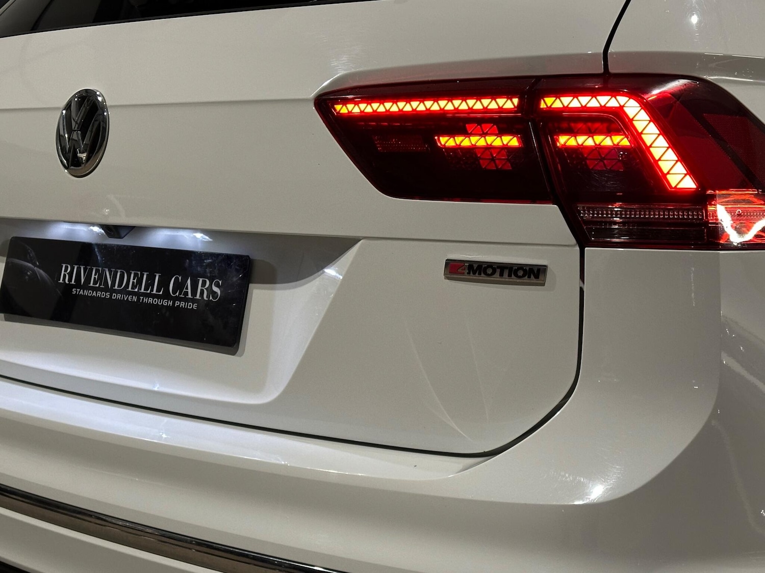 Used Volkswagen Tiguan 2018 for sale - 77028999: Photo 41