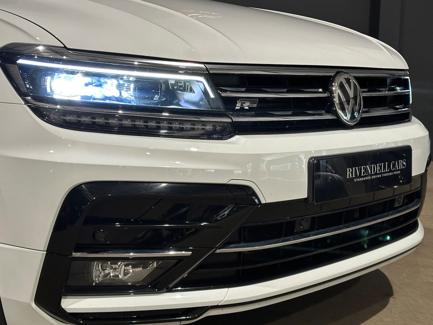 Used Volkswagen Tiguan 2018 for sale - 77028999: Photo 42