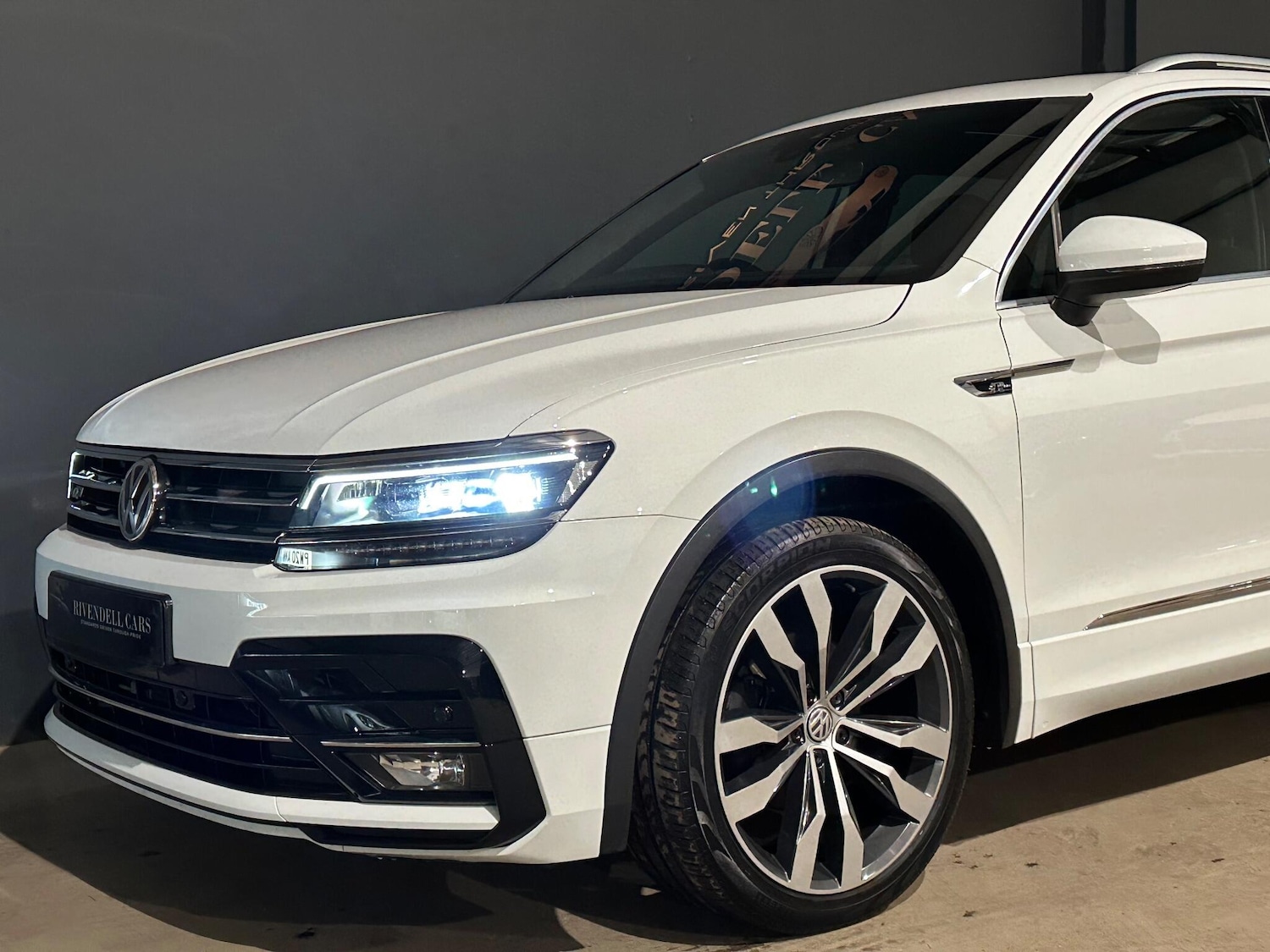 Used Volkswagen Tiguan 2018 for sale - 77028999: Photo 7
