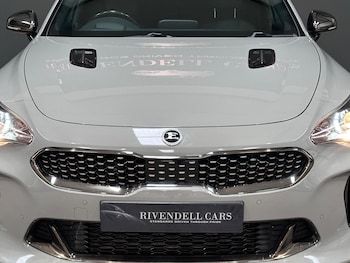 Used Kia Stinger 2018 for sale - 77838601: Photo