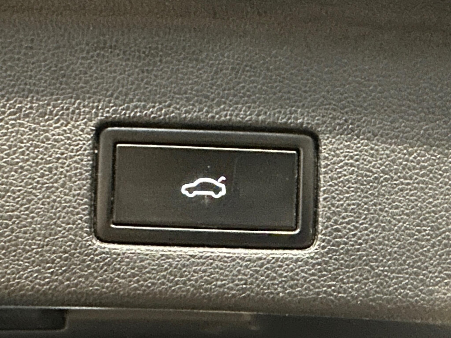 Used Volkswagen Touareg 2019 for sale - 77175516: Photo 22