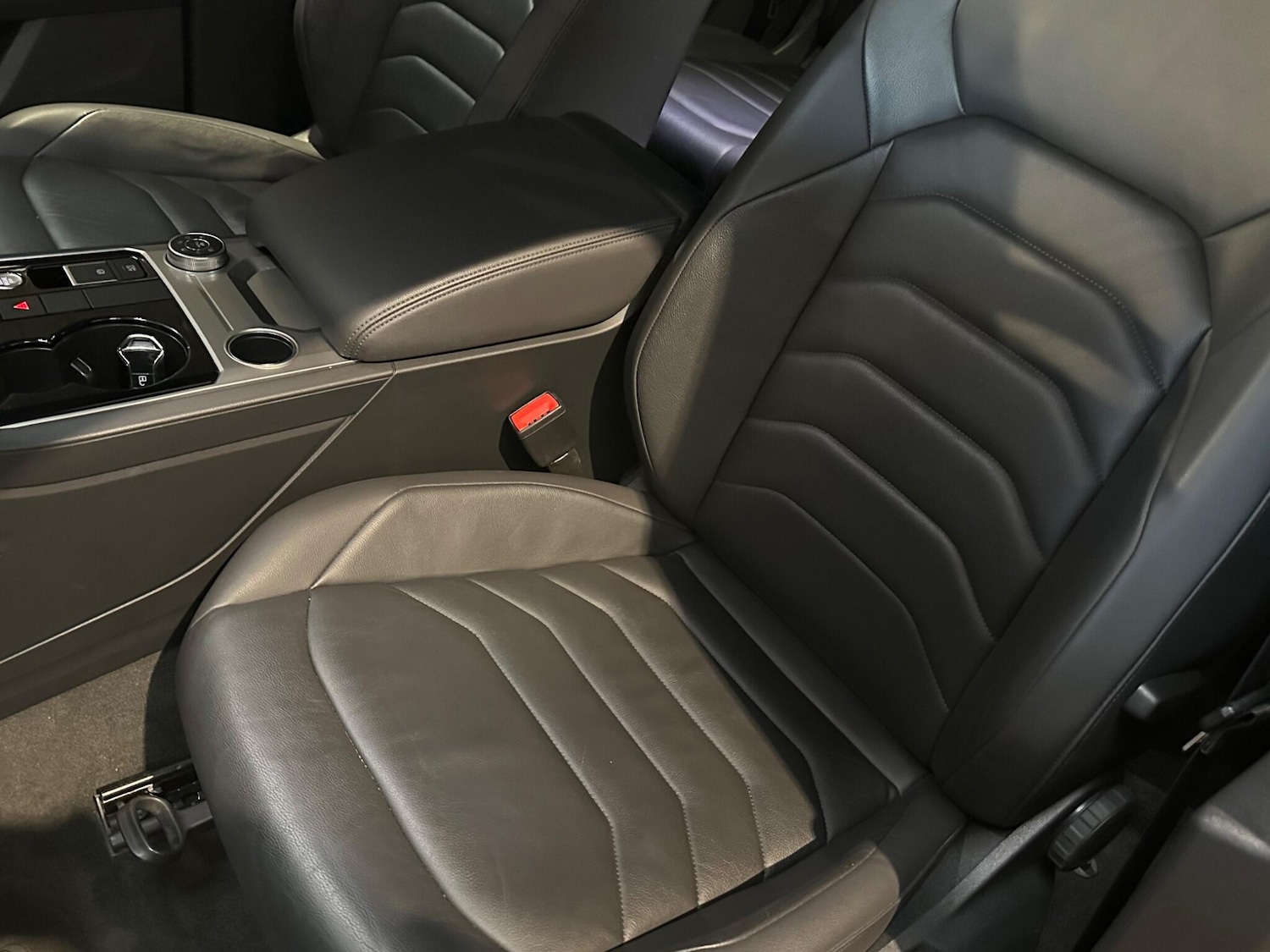 Used Volkswagen Touareg 2019 for sale - 77175516: Photo 45