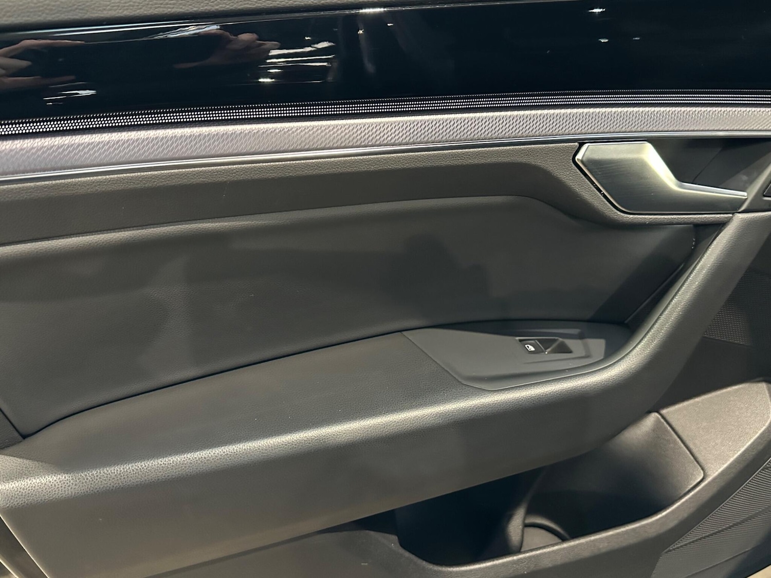 Used Volkswagen Touareg 2019 for sale - 77175516: Photo 47