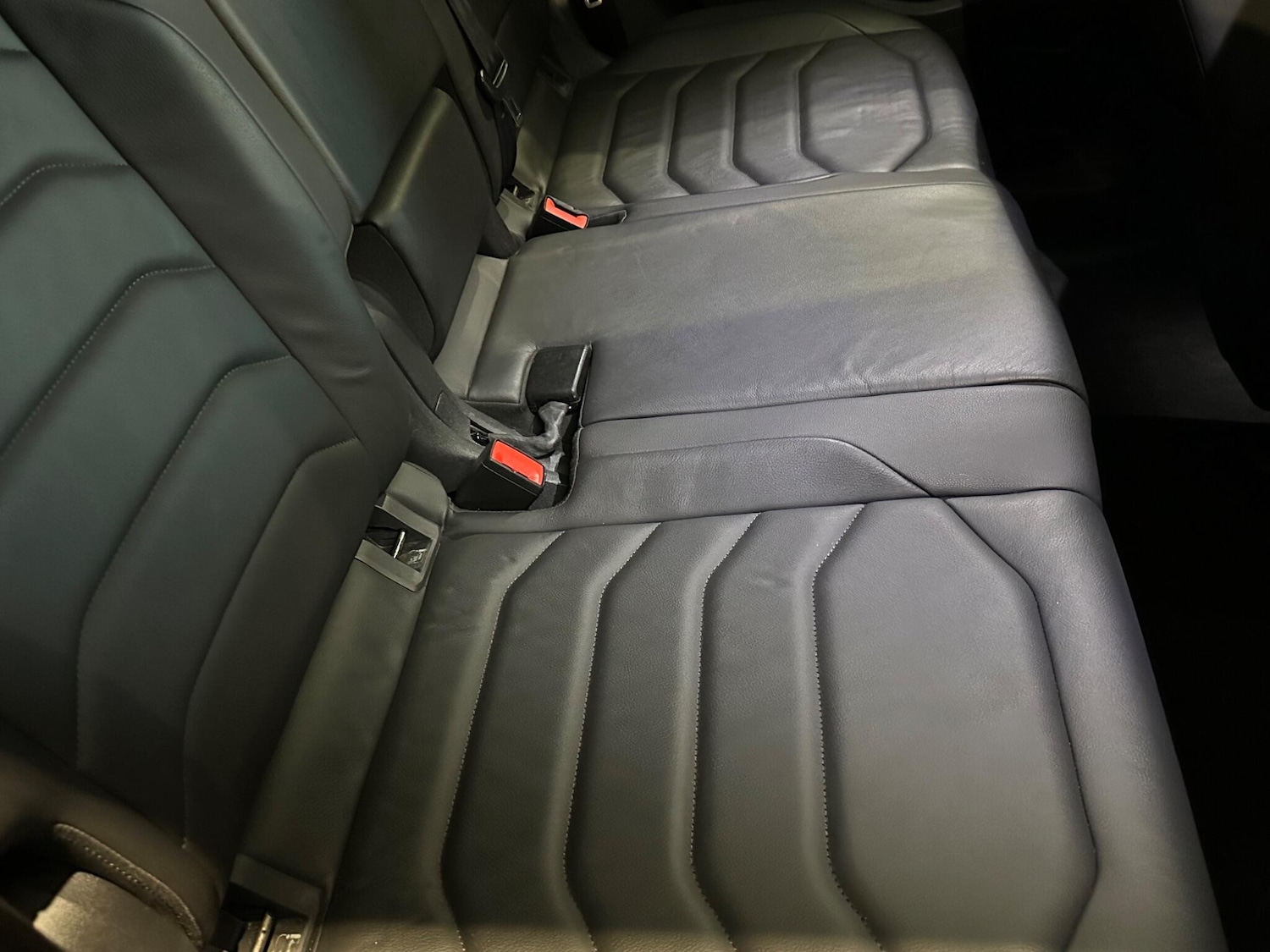 Used Volkswagen Touareg 2019 for sale - 77175516: Photo 48