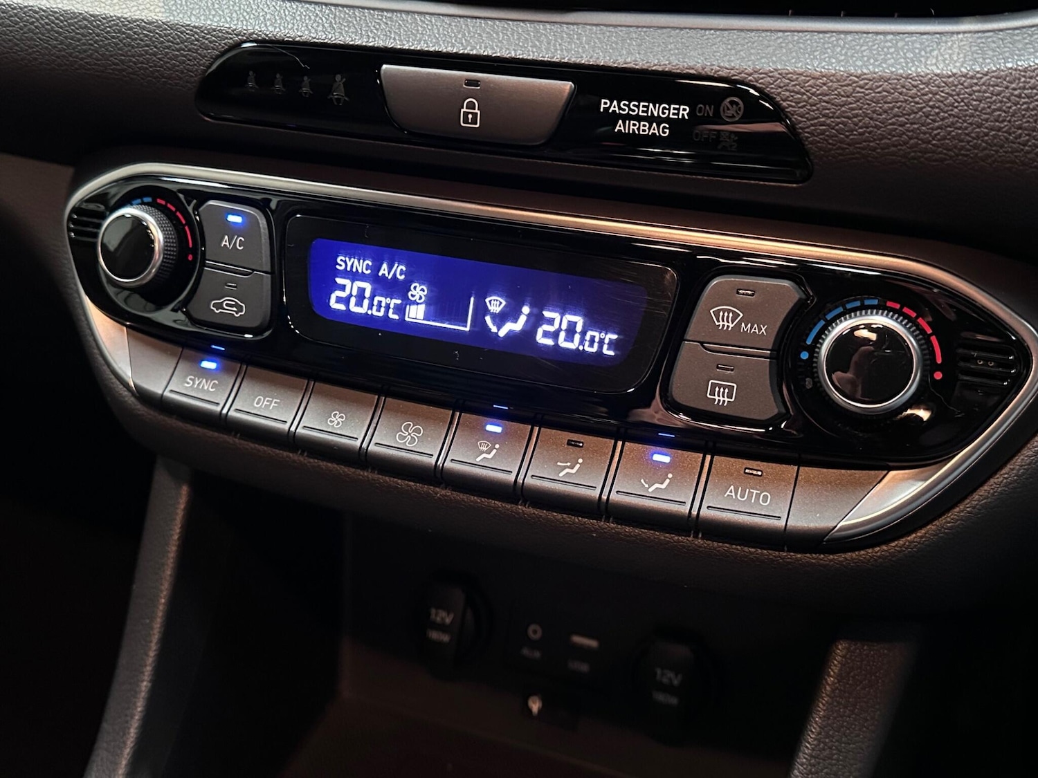 Used Hyundai i30 2018 for sale - 77683003: Photo 33