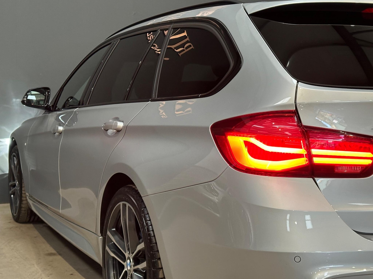 Used BMW 3 Series 2019 for sale - 76457687: Photo 31