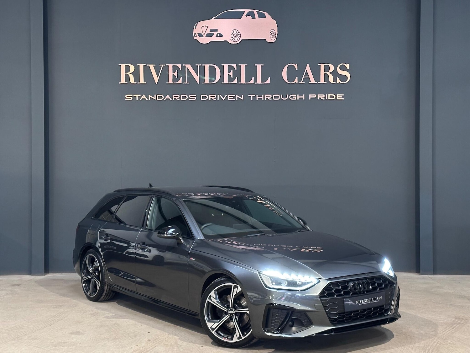 Used Audi A4 Avant 2022 for sale - 77109497: Photo 1