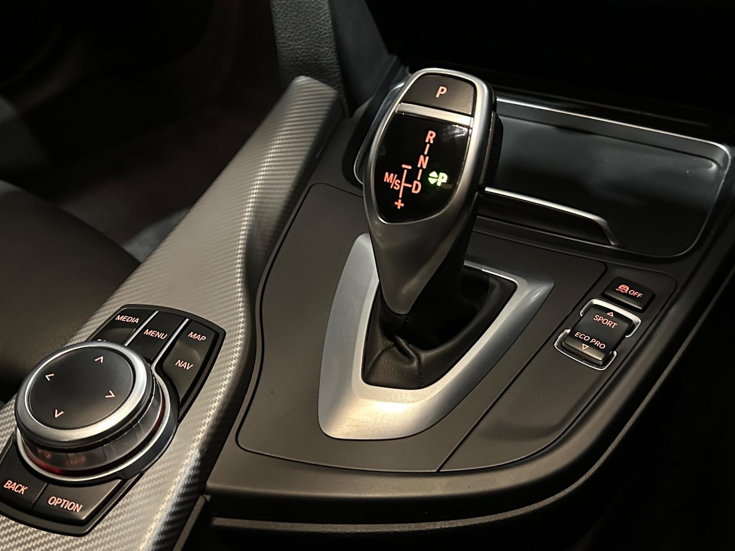 Used BMW 3 Series 2018 for sale - 76620557: Photo 11