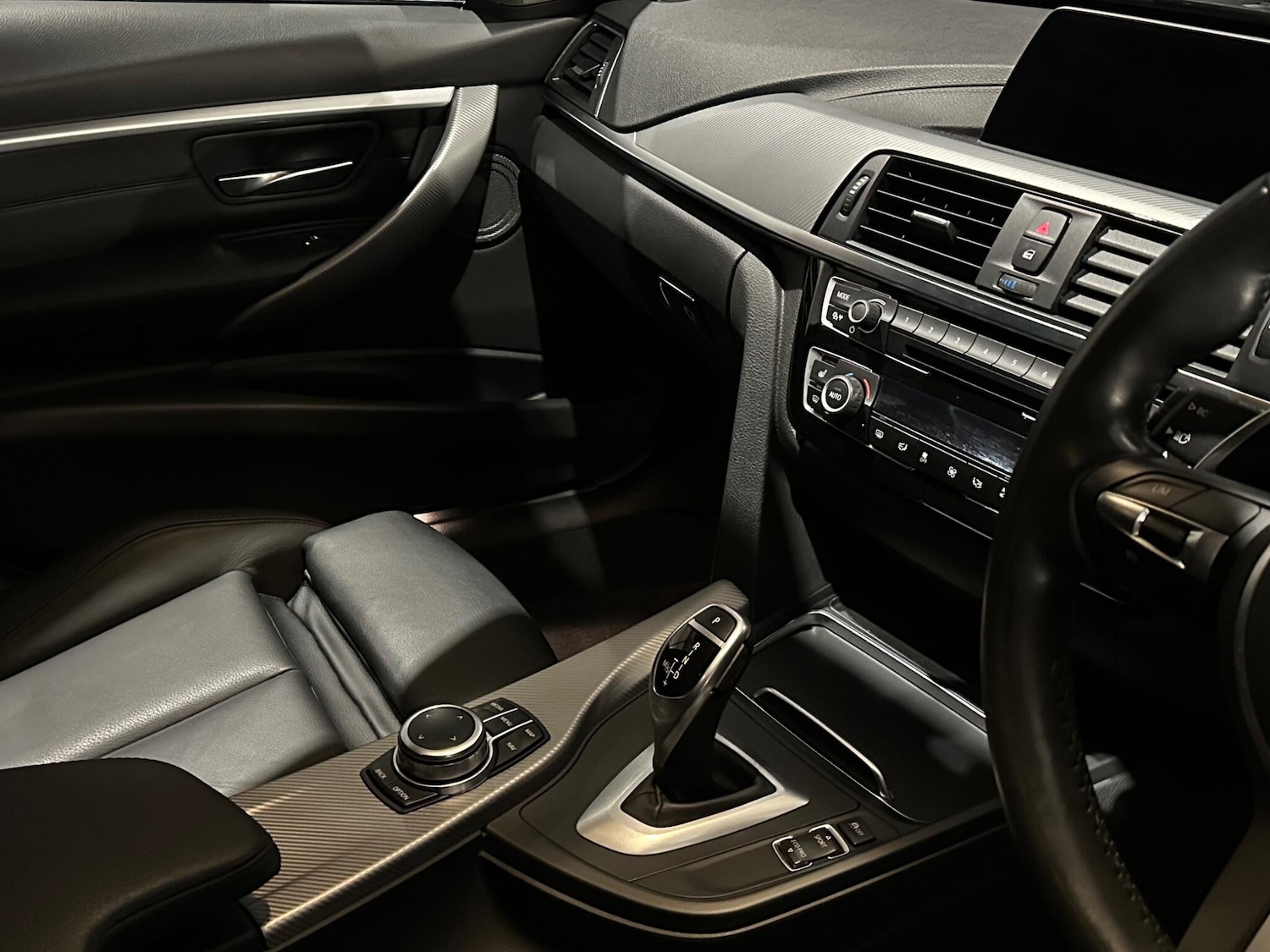 Used BMW 3 Series 2018 for sale - 76620557: Photo 12