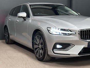 Used Volvo V60 2021 for sale - 79496657: Photo
