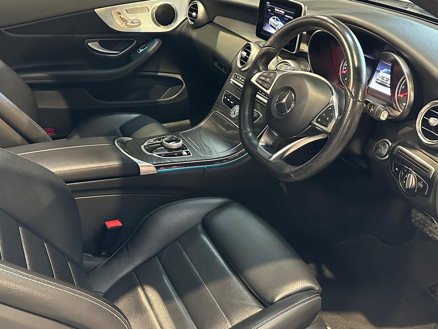 Used Mercedes-Benz C Class 2017 for sale - 76584458: Photo 49