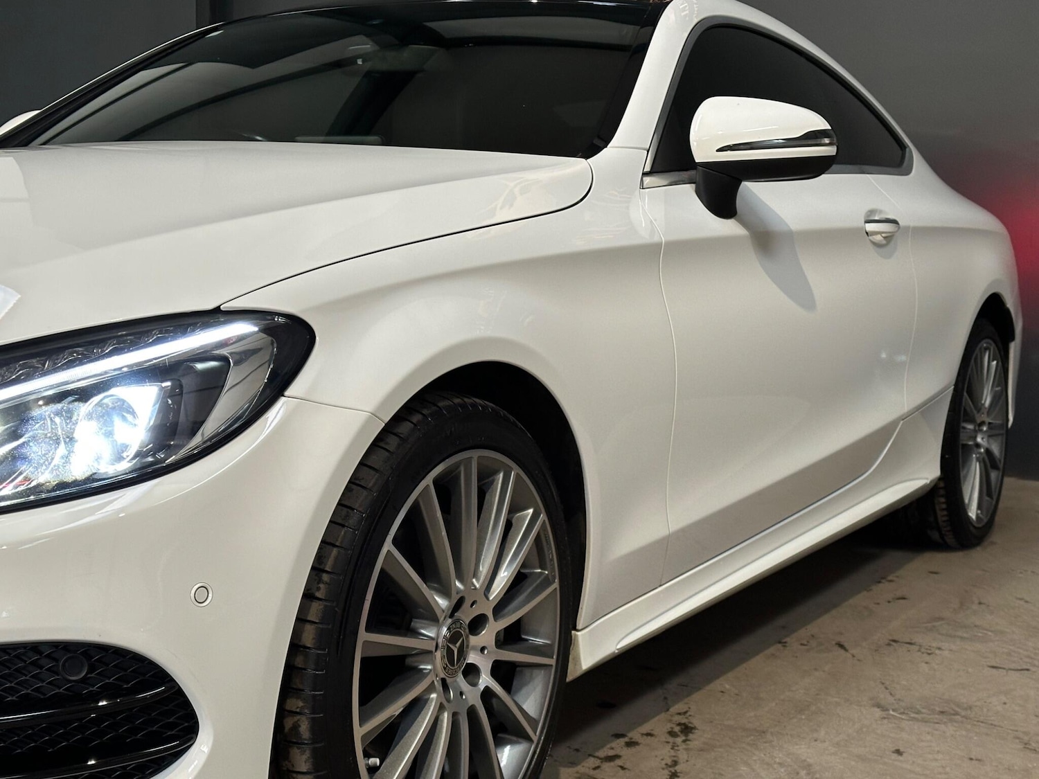 Used Mercedes-Benz C Class 2017 for sale - 76584458: Photo 7