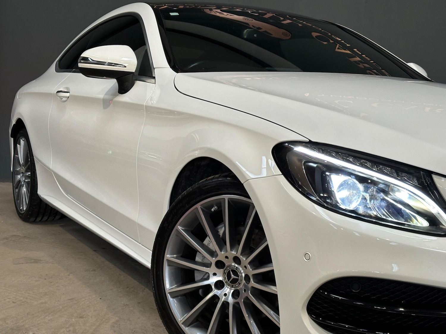 Used Mercedes-Benz C Class 2017 for sale - 76584458: Photo 9