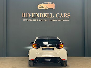 Used Toyota Yaris 2021 for sale - 77882679: Photo