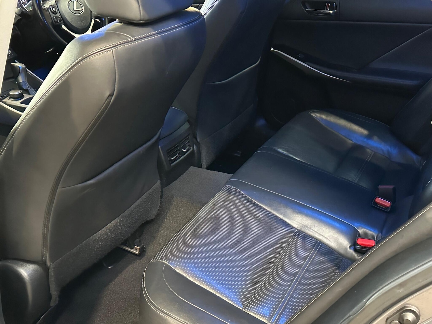 Used Lexus IS 2016 for sale - 76993241: Photo 17