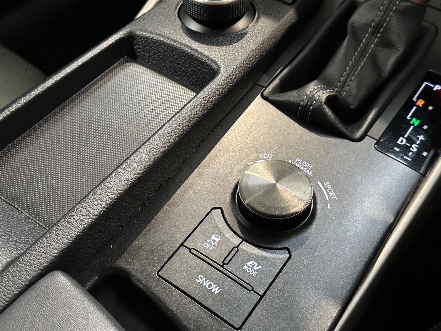 Used Lexus IS 2016 for sale - 76993241: Photo 18