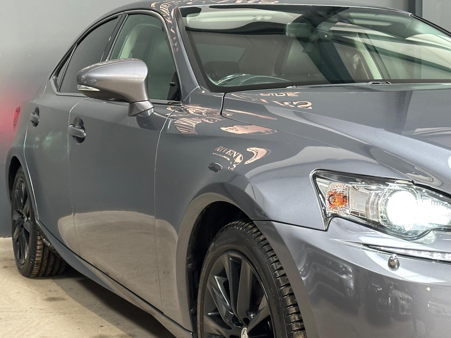 Used Lexus IS 2016 for sale - 76993241: Photo 5