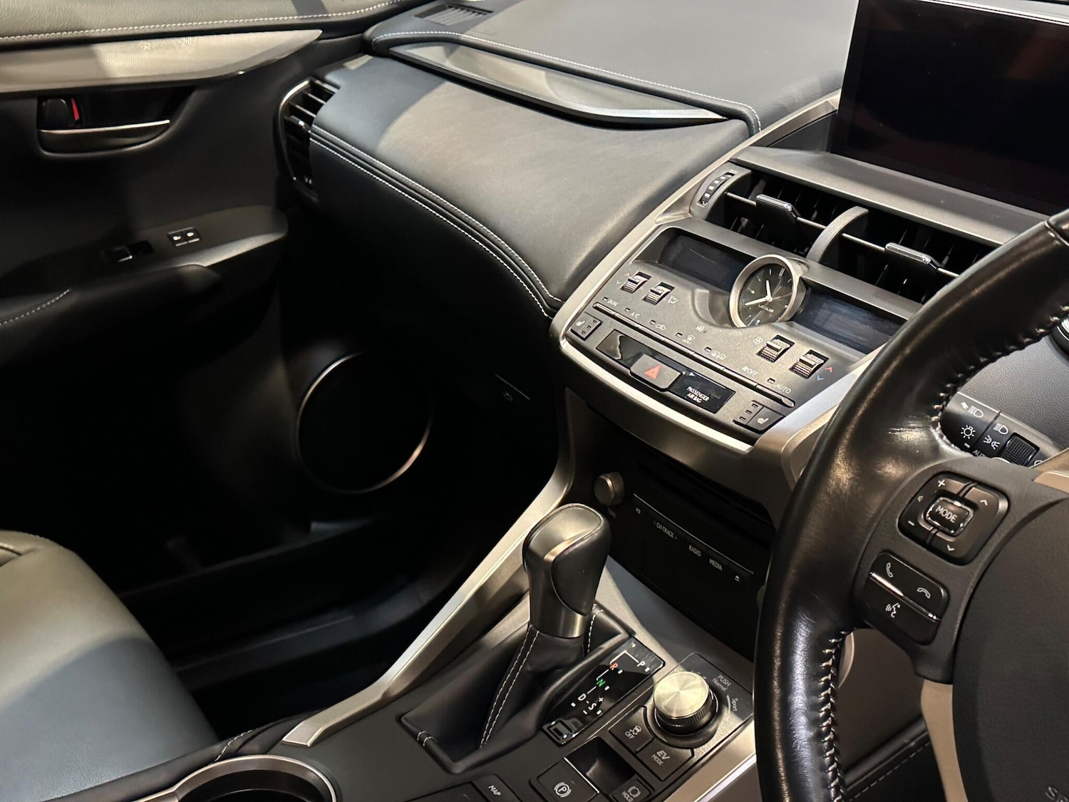 Used Lexus NX 2019 for sale - 76549926: Photo 13