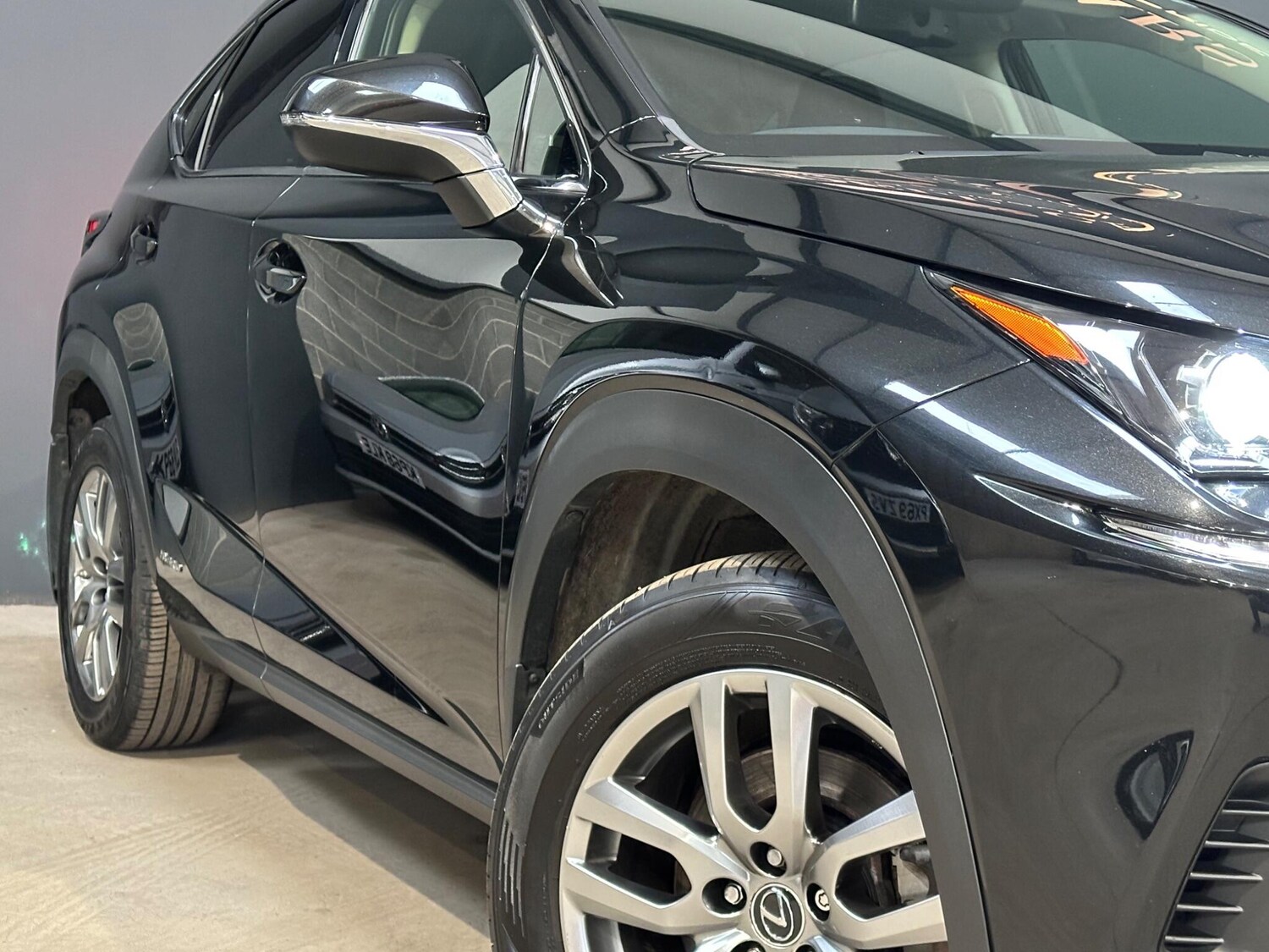 Used Lexus NX 2019 for sale - 76549926: Photo 5