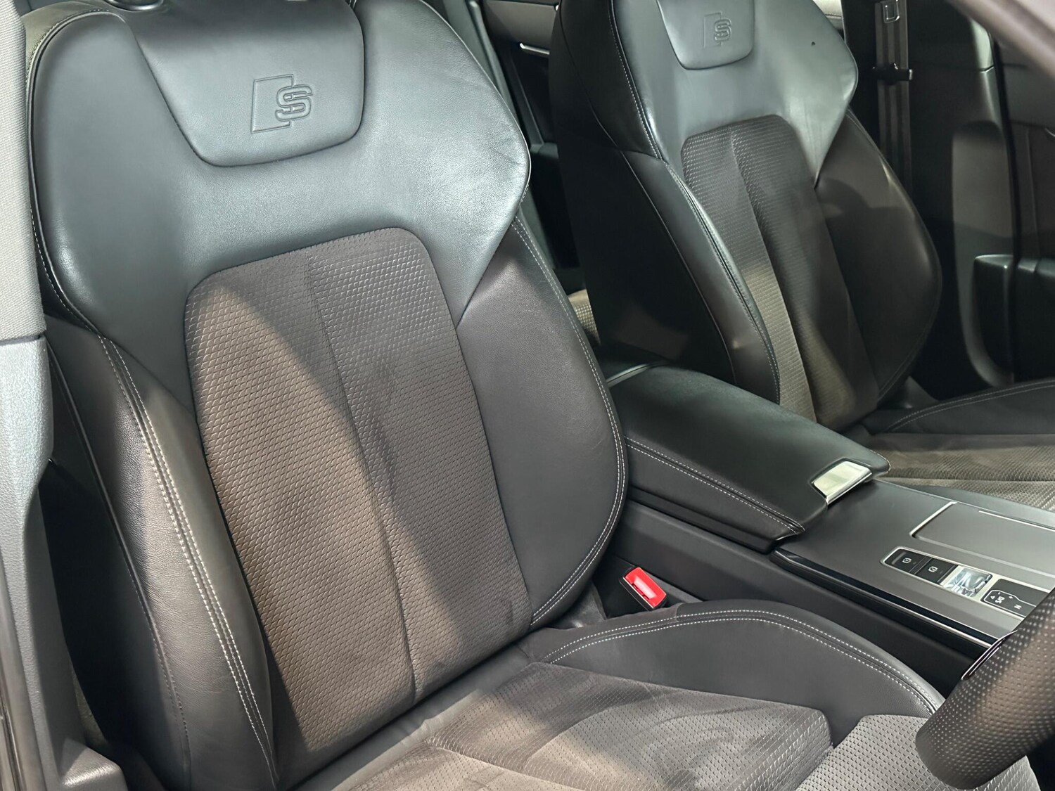 Used Audi A6 Saloon for sale - 77424672: Photo 11