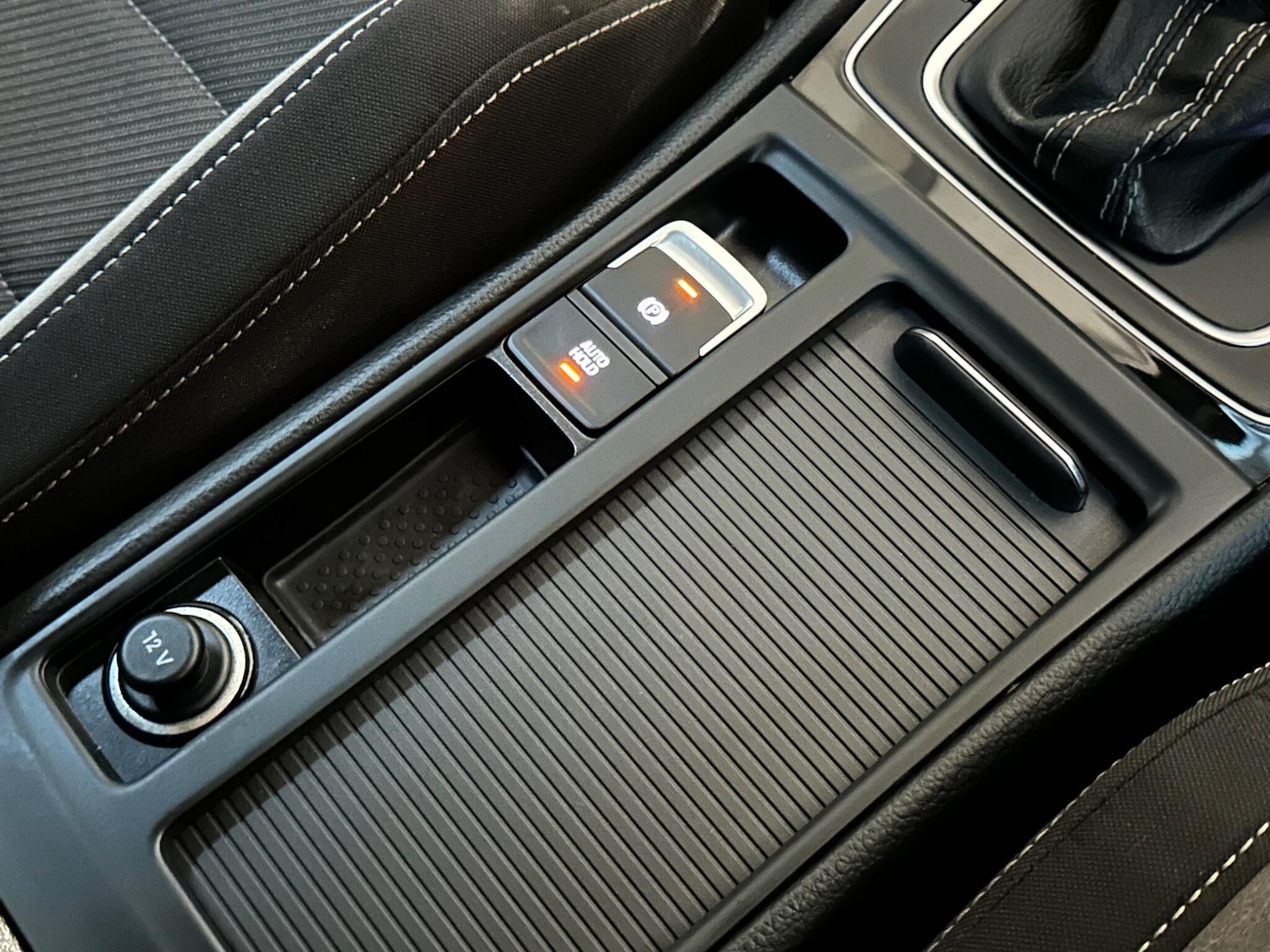 Used Volkswagen Golf 2015 for sale - 76521562: Photo 6