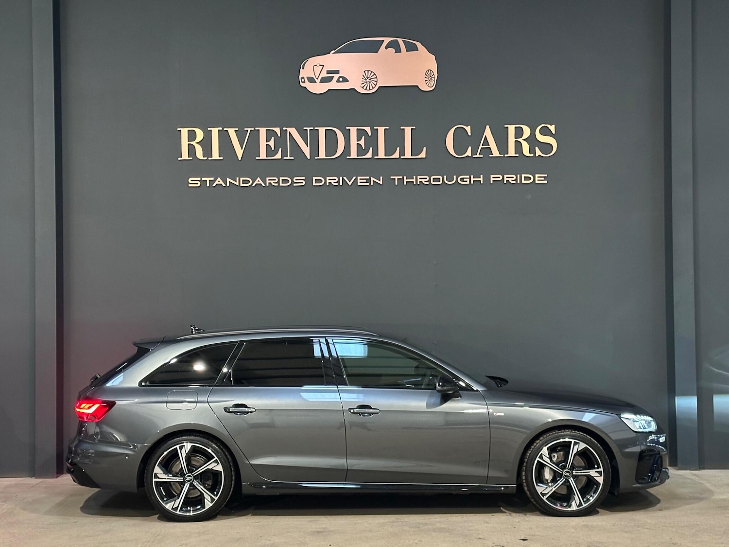 Used Audi A4 Avant for sale - 76188582: Photo 12