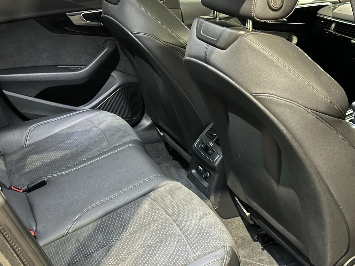 Used Audi A4 Avant for sale - 76188582: Photo 17