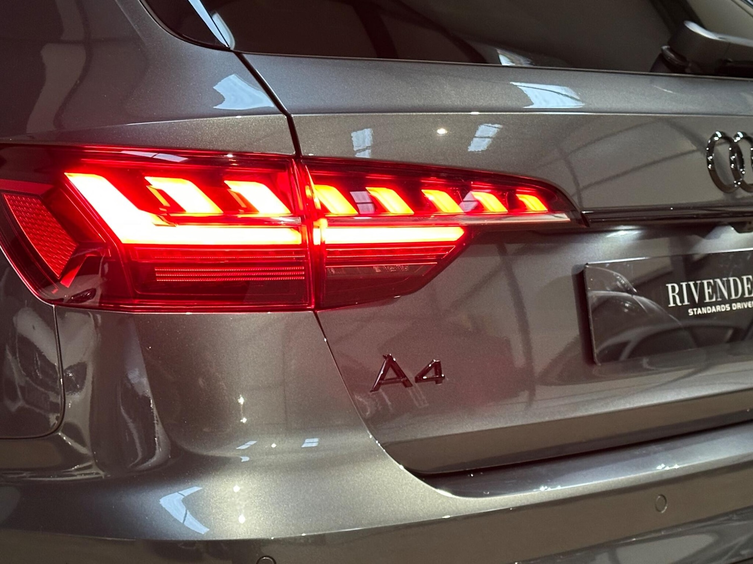 Used Audi A4 Avant for sale - 76188582: Photo 32