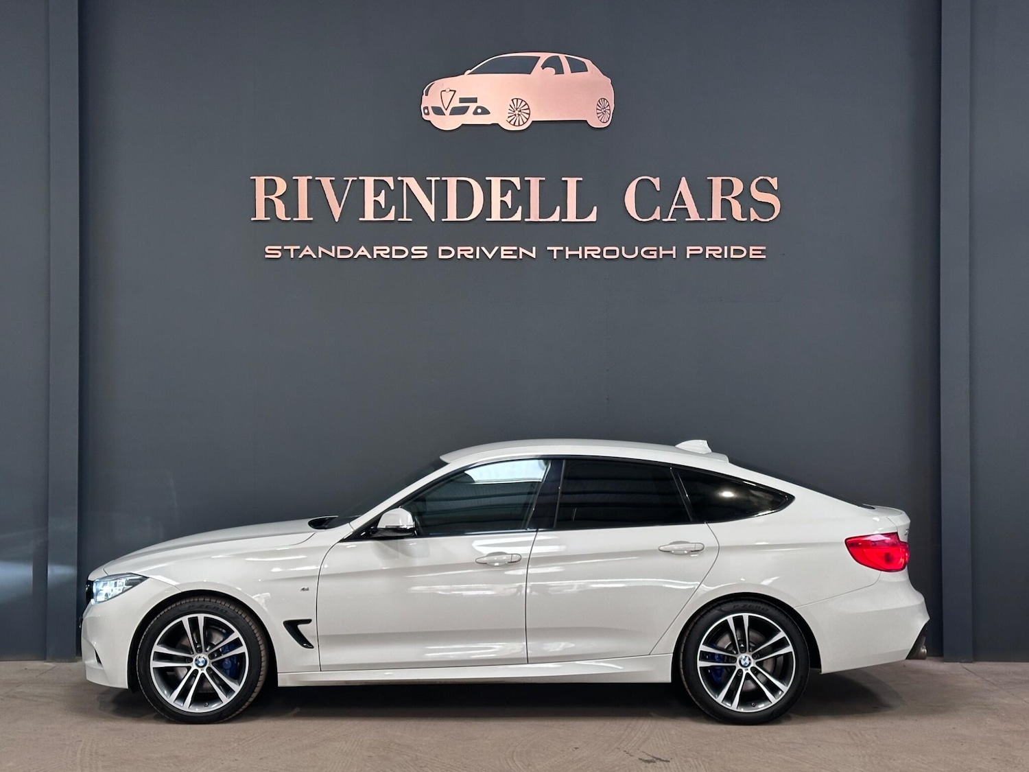 Used BMW 3 Series 2017 for sale - 77807672: Photo 11