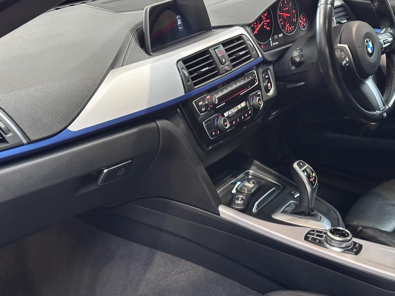 Used BMW 3 Series 2017 for sale - 77807672: Photo 15