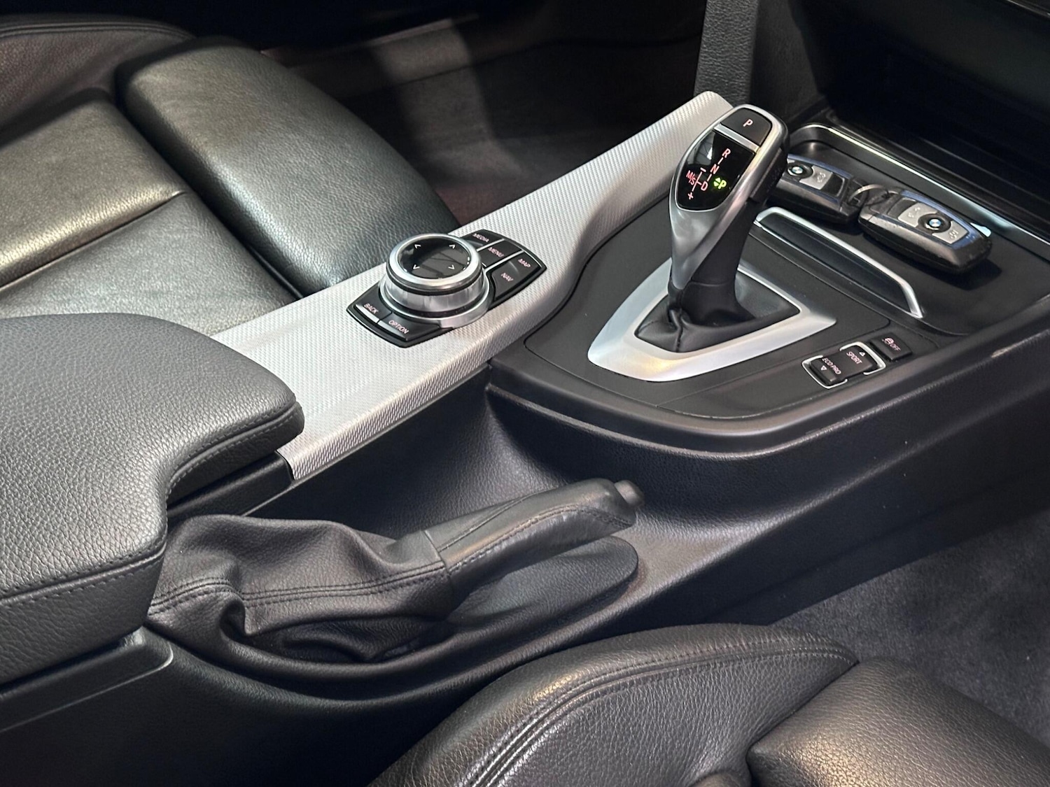 Used BMW 3 Series 2017 for sale - 77807672: Photo 36