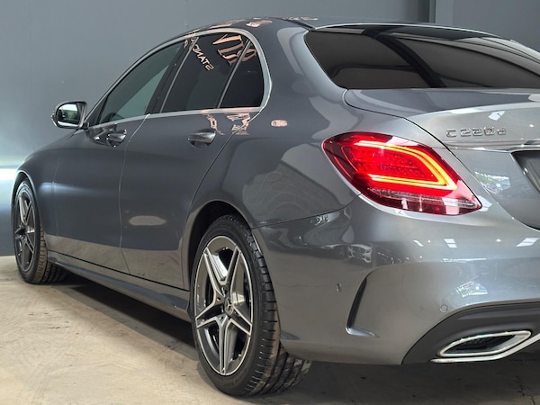 Used Mercedes-Benz C-Class 2020 for sale - 76042206: Photo 5