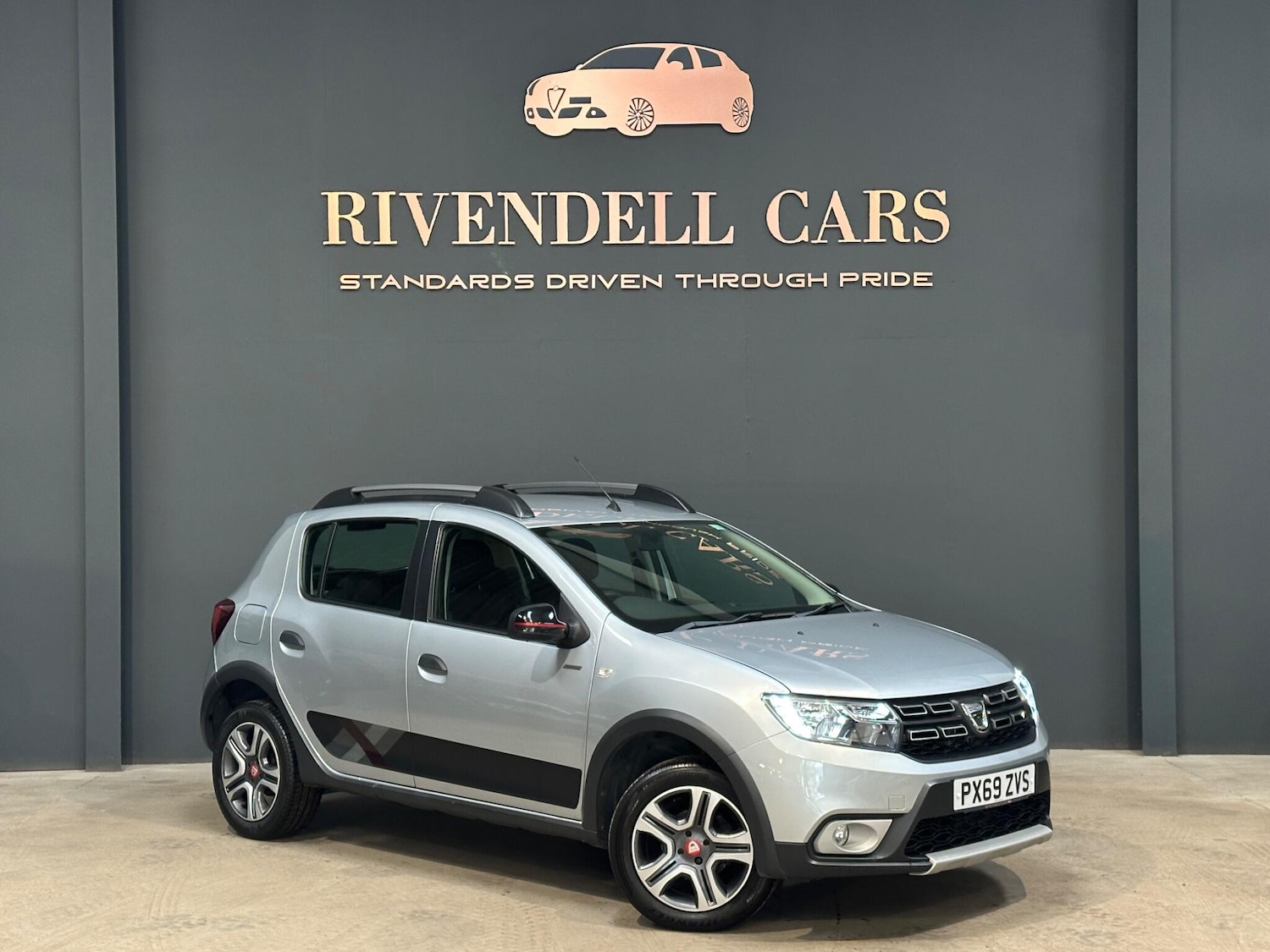 Used Dacia Sandero Stepway 2019 for sale - 75708101: Photo 1