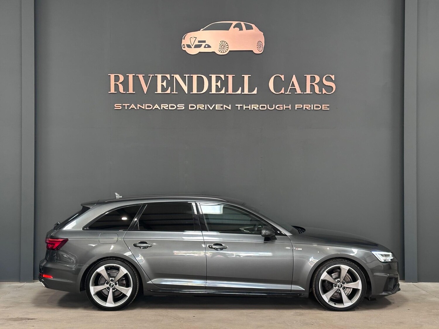 Used Audi A4 Avant 2019 for sale - 78020419: Photo 10