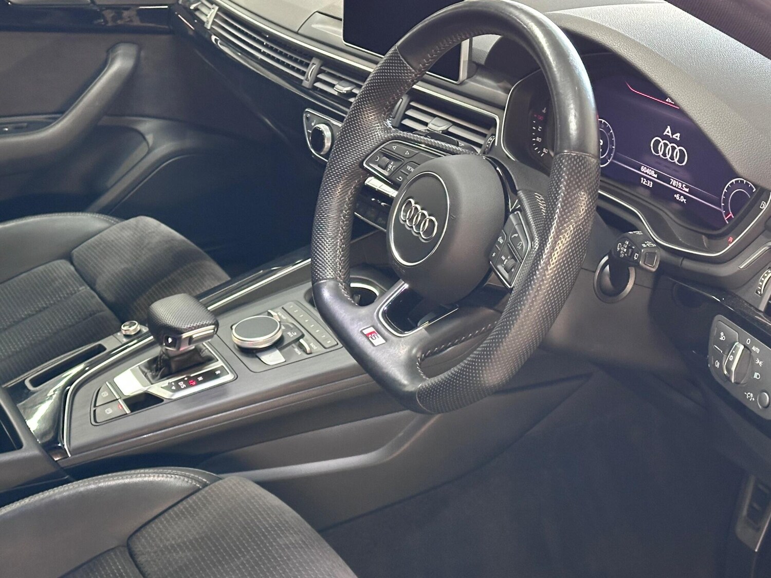 Used Audi A4 Avant 2019 for sale - 78020419: Photo 16