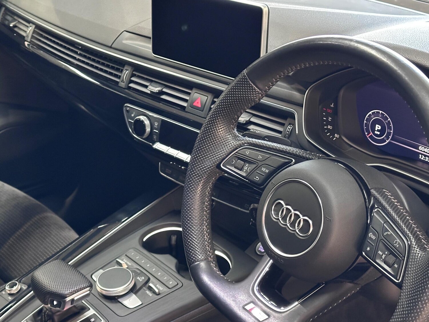 Used Audi A4 Avant 2019 for sale - 78020419: Photo 41