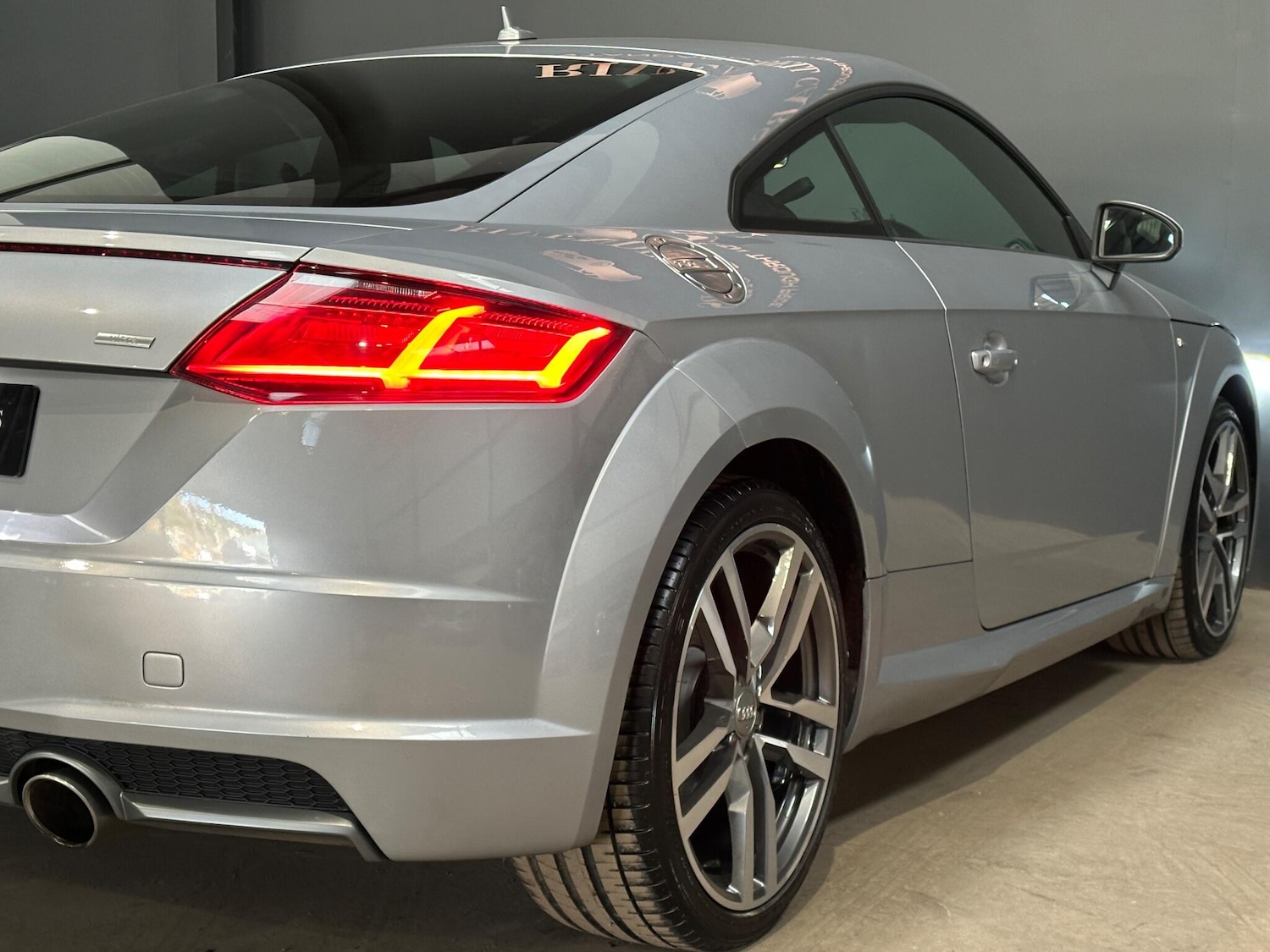 Used Audi TT 2015 for sale - 76727436: Photo 16
