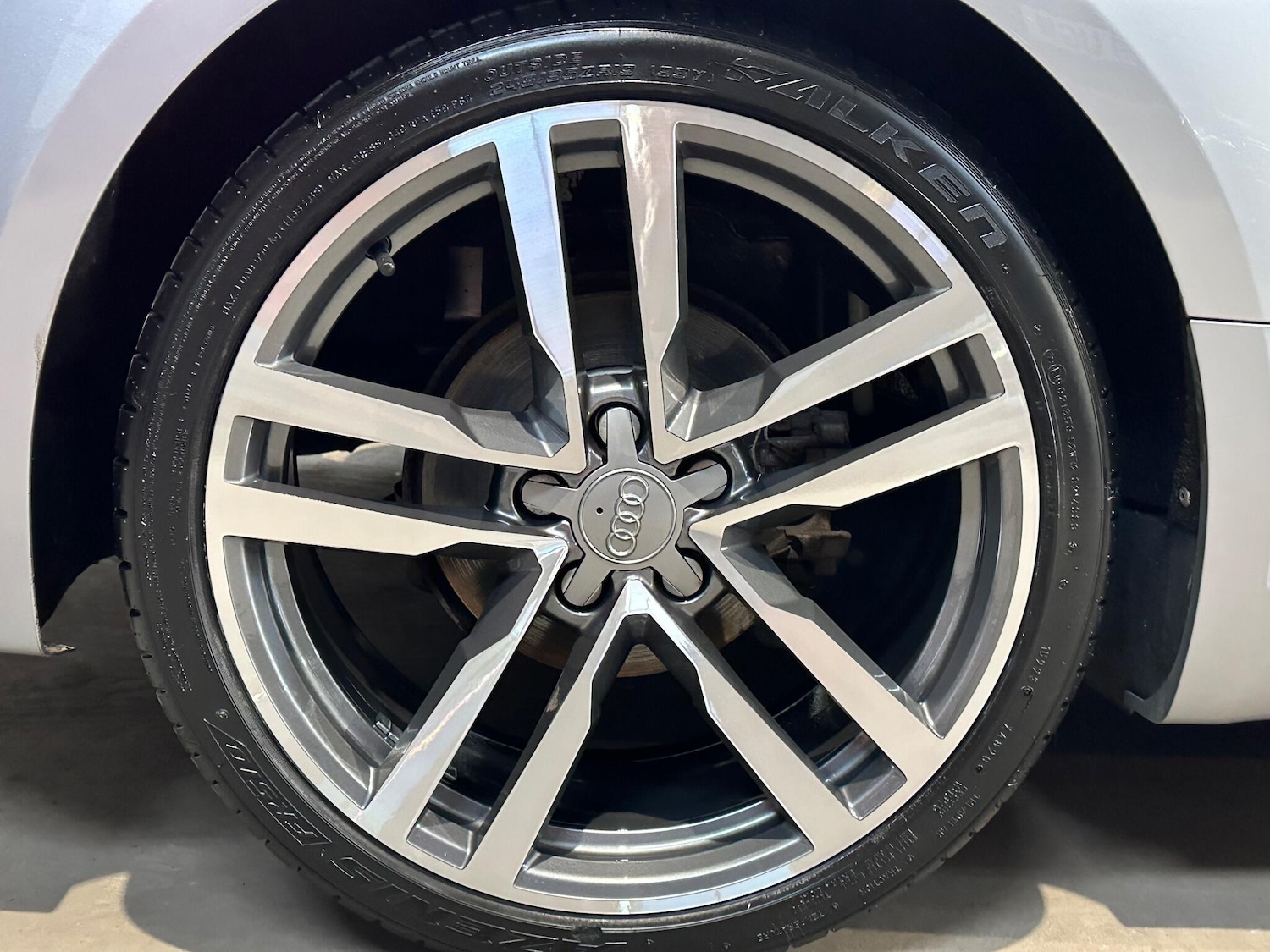 Used Audi TT 2015 for sale - 76727436: Photo 25