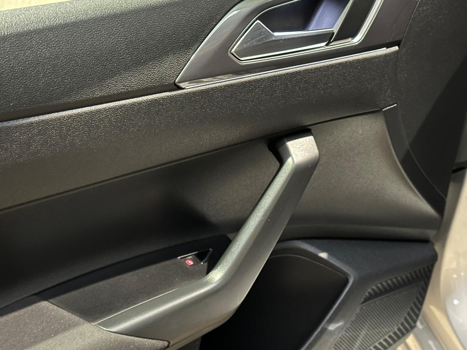 Used Volkswagen Polo 2018 for sale - 76433296: Photo 38