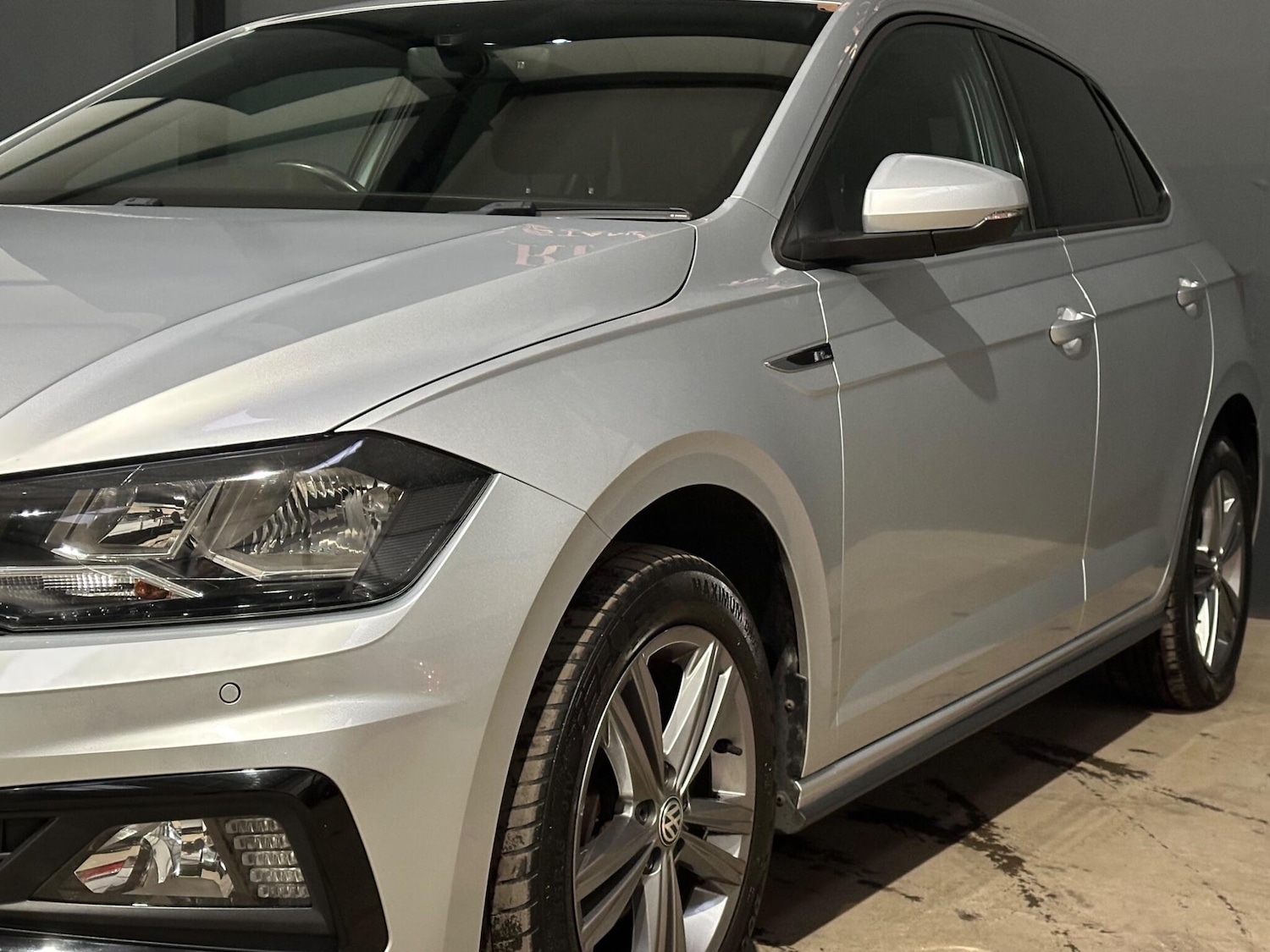 Used Volkswagen Polo 2018 for sale - 76433296: Photo 6