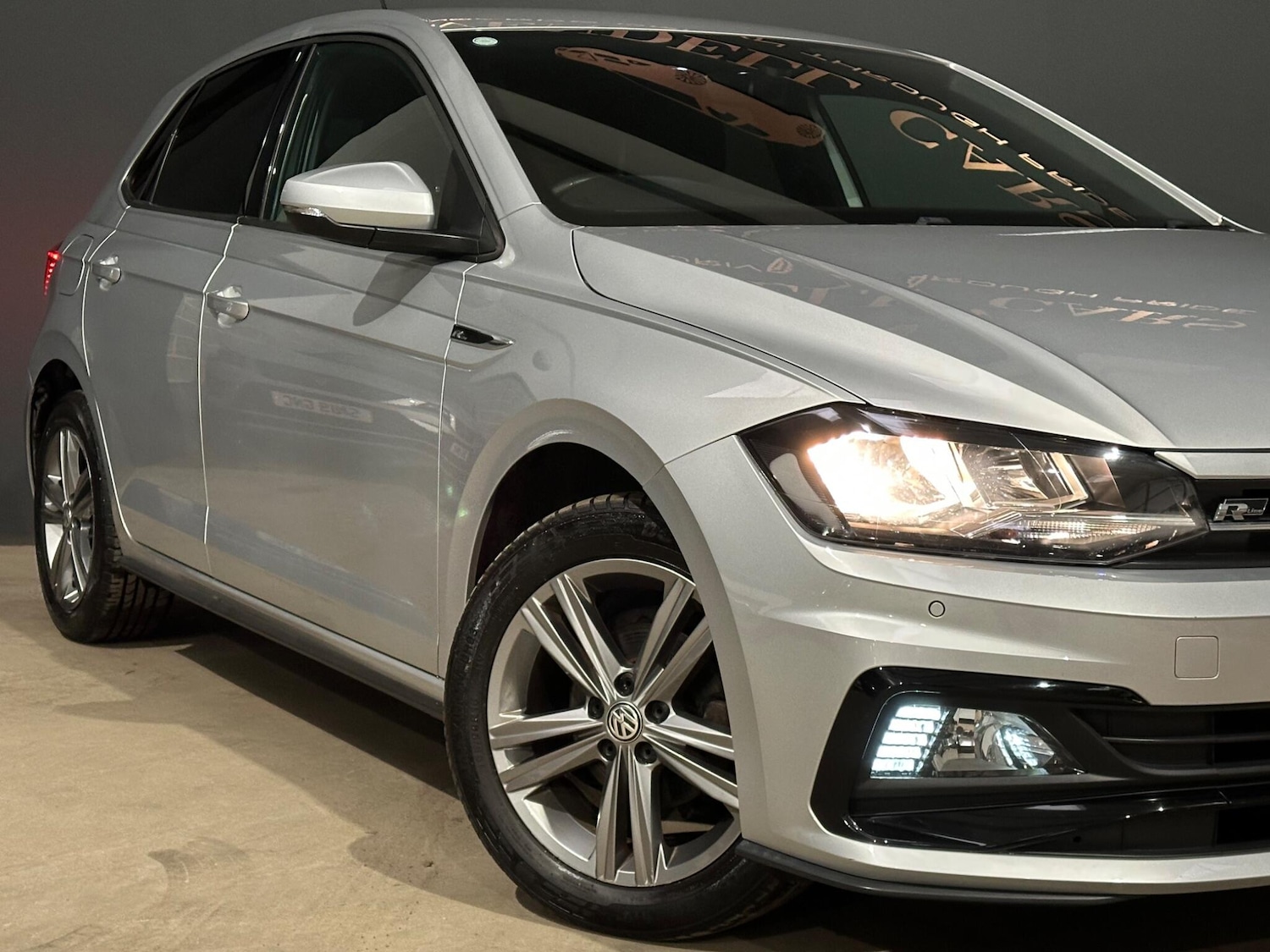 Used Volkswagen Polo 2018 for sale - 76433296: Photo 9