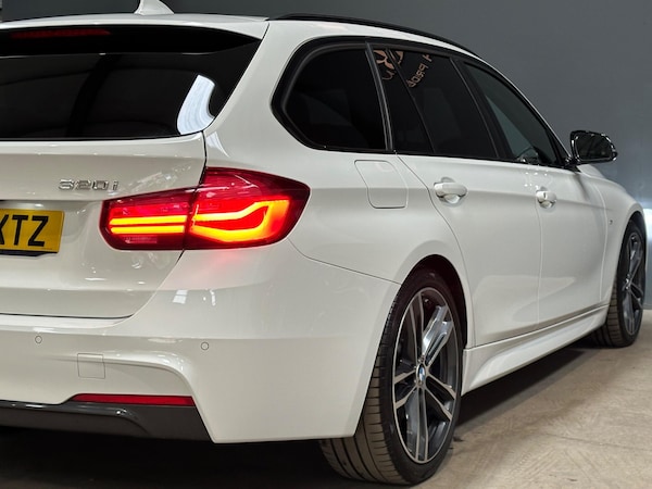 Used BMW 3 Series 2018 for sale - 75634630: Photo 14
